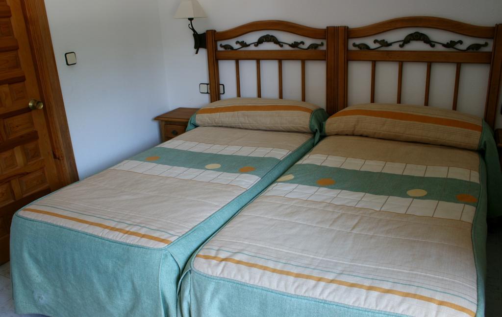 Hostal Visontium Винуеса Екстериор снимка